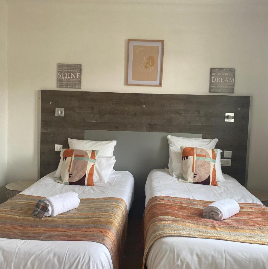 Hotel Saint Georges, Face A La Mer Canet-en-Roussillon Bagian luar foto