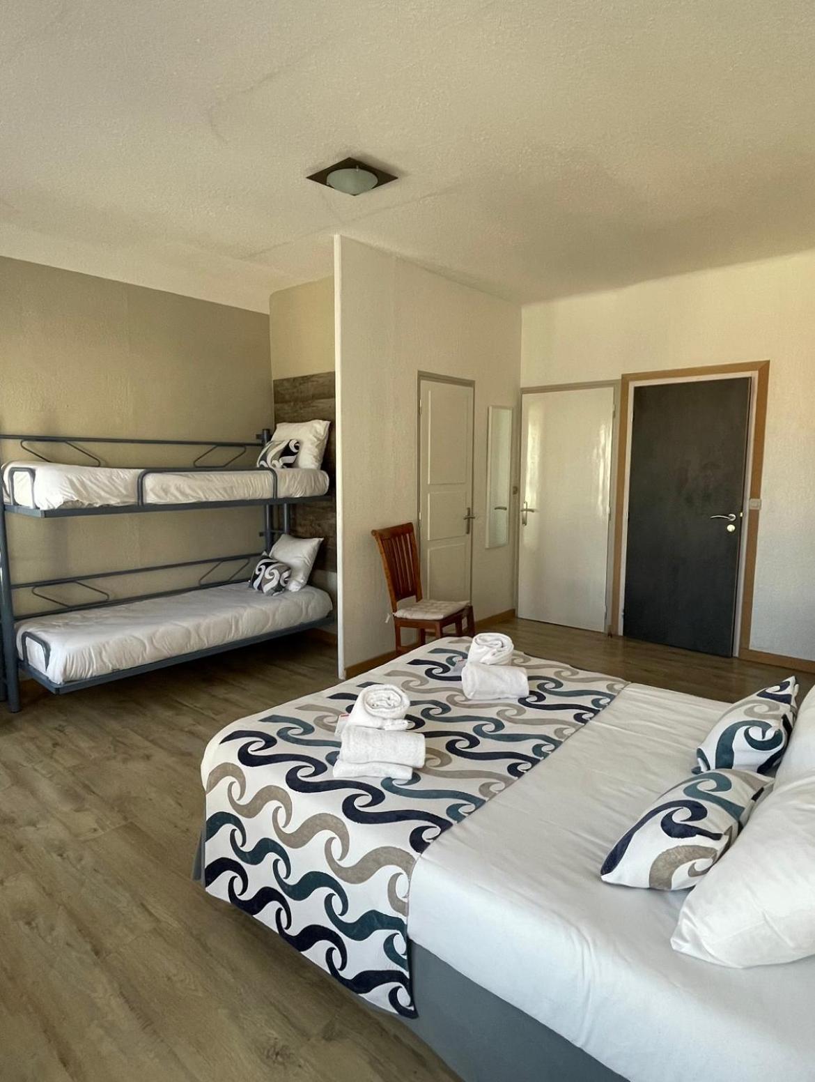 Hotel Saint Georges, Face A La Mer Canet-en-Roussillon Bagian luar foto