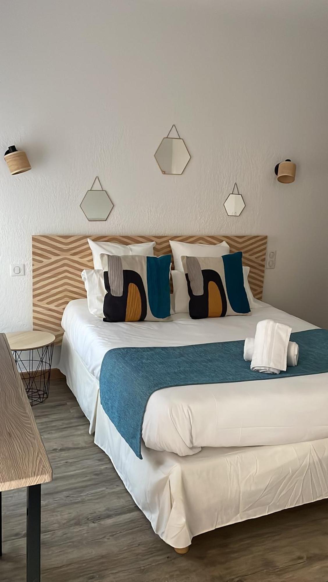 Hotel Saint Georges, Face A La Mer Canet-en-Roussillon Bagian luar foto
