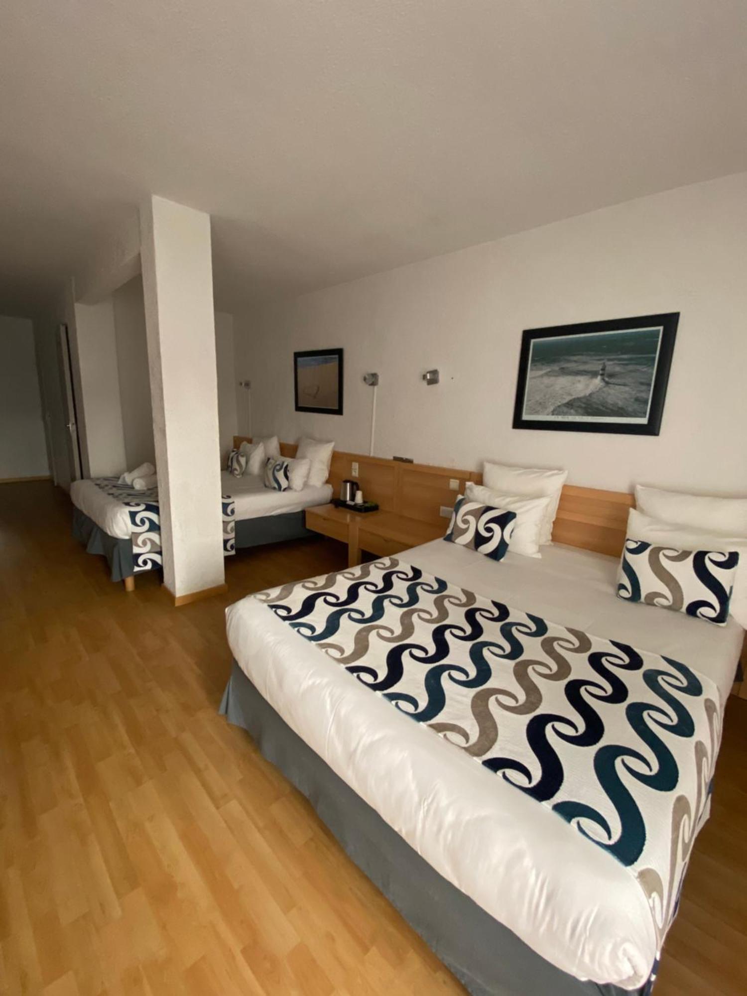 Hotel Saint Georges, Face A La Mer Canet-en-Roussillon Ruang foto