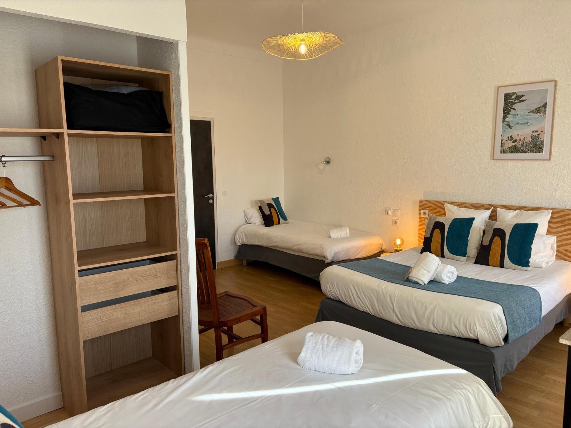 Hotel Saint Georges, Face A La Mer Canet-en-Roussillon Bagian luar foto